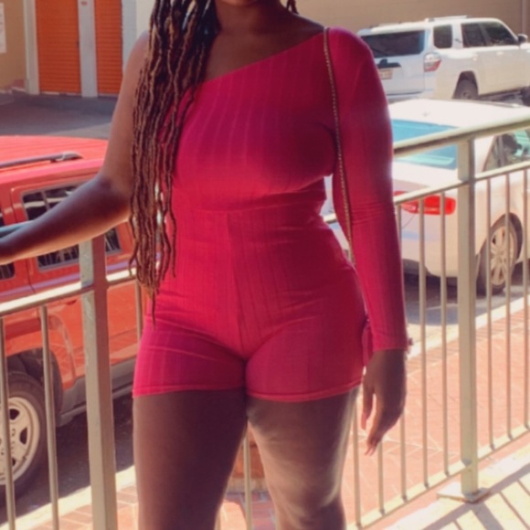 Pink one shoulder romper. - Picture 2 of 5